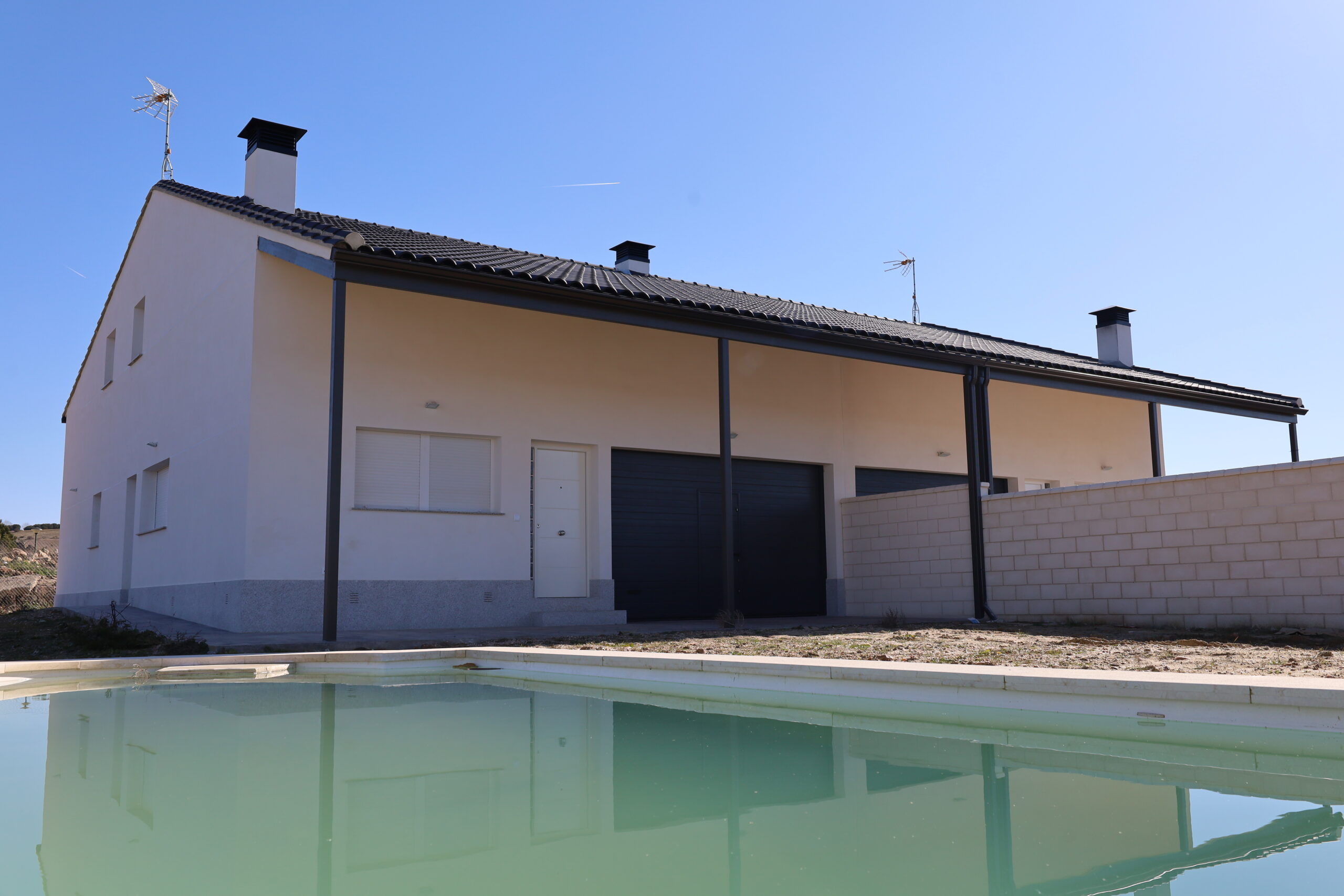 Viviendas Unifamiliares Pareadas en Villamayor